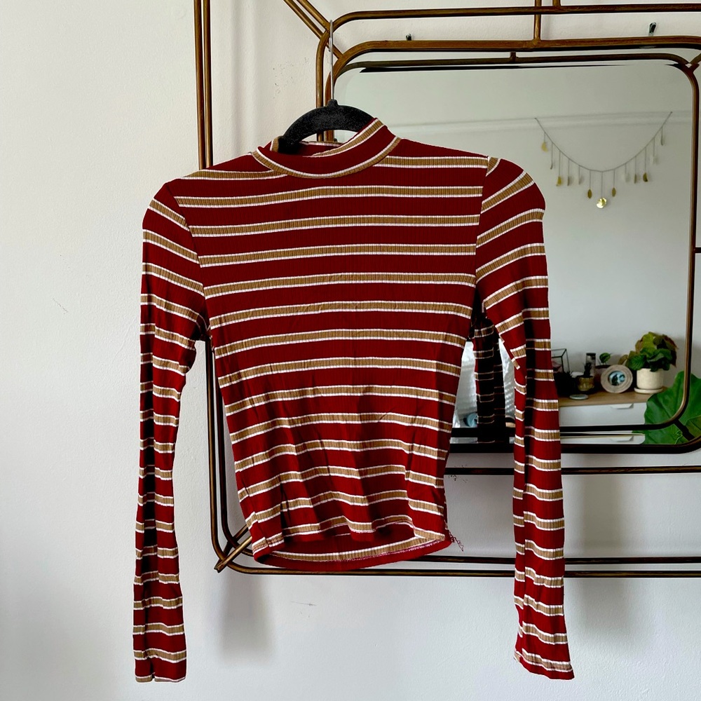 Striped long sleeve mock neck
